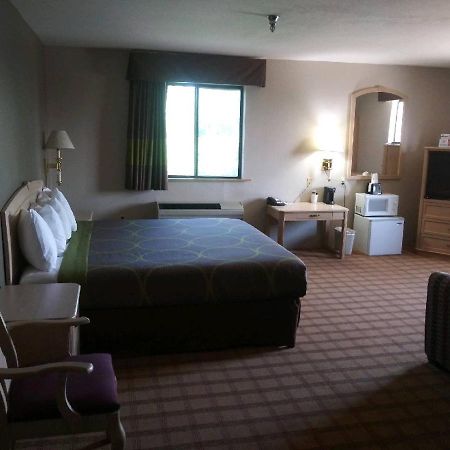 Super 8 By Wyndham Albuquerque West/Coors Blvd Hotel Bagian luar foto